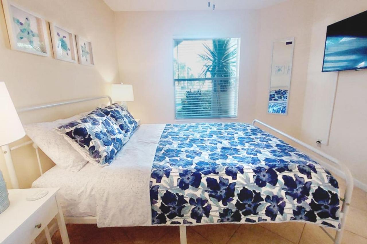 Paradise Sol 2Bd2Ba Condo On Golf Course Near Bch St. Petersburg Exterior photo